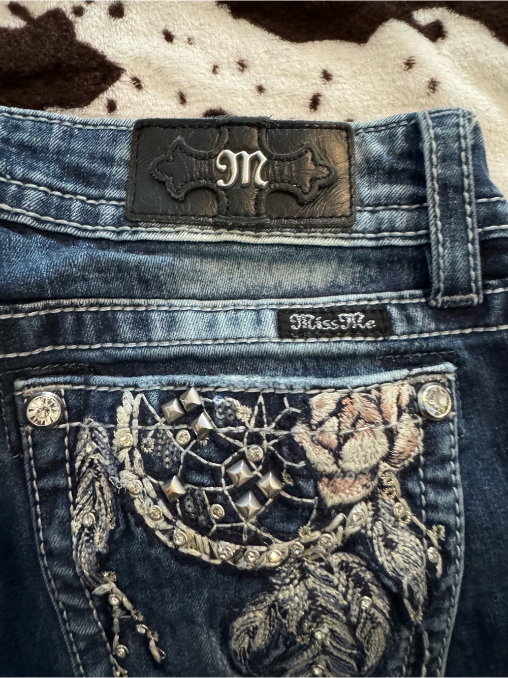 Miss Me Blue Boot Cut Jeans with Cream Embroidered Pocket - Picture 3 of 6